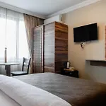 Hotel Madame Roza 4*